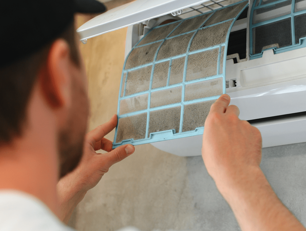 Почистване на климатика за по-икономична работа и за отопление и охлаждане